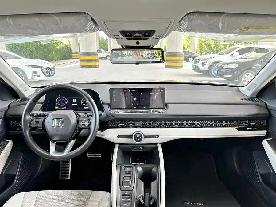 Honda Accord Accord 2023 260TURBO Flagship Edition 2023 — миниатюра 4