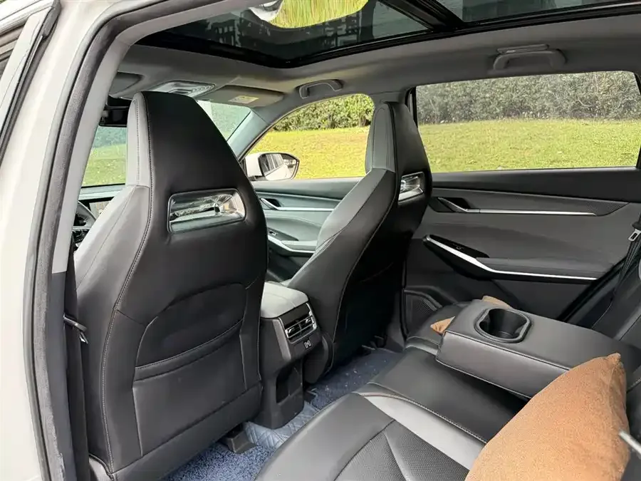 Changan CS75PLUS Changan CS75PLUS 2022 Second Generation 1.5T Automatic Premium Edition 2023 — миниатюра 3