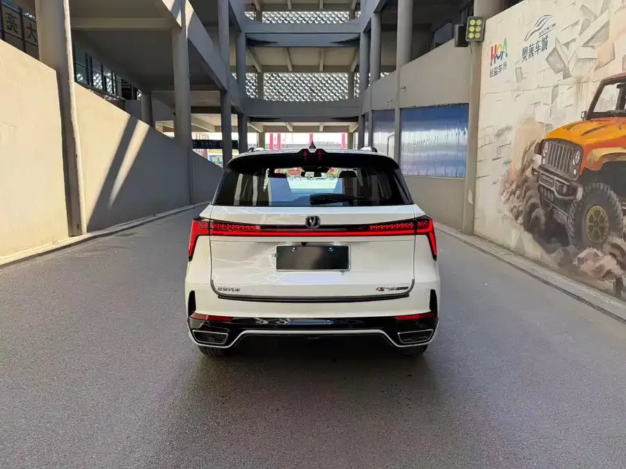 Changan CS75PLUS Changan CS75PLUS 2024 Third Generation Champion Edition 1.5T Smart Driving and Navigation Edition 2024 — миниатюра 2