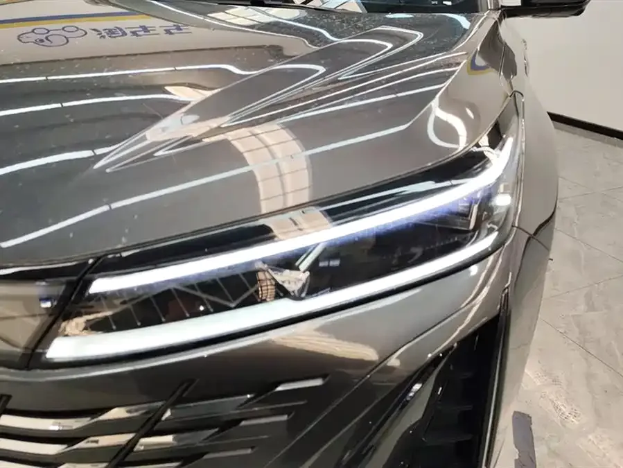 Changan CS75PLUS Changan CS75PLUS 2023 Third Generation 2.0T Automatic Premium Edition 2024 — миниатюра 2