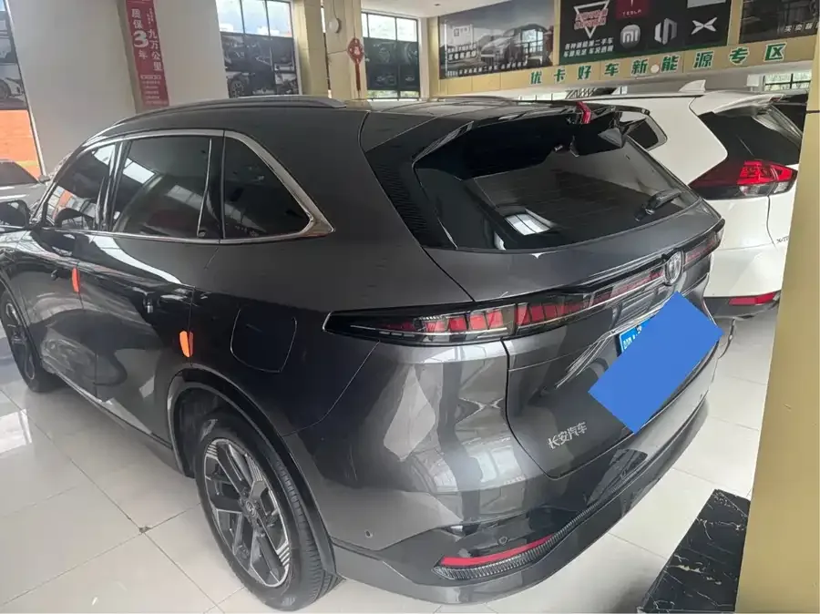 Changan CS75PLUS Changan CS75PLUS 2025 fourth-generation 1.5T New Blue Whale Smart Flagship Edition 2025 — миниатюра 5