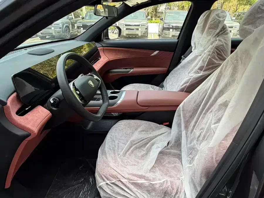 Changan CS75PLUS Changan CS75PLUS 2025 fourth-generation 1.5T New Blue Whale Smart Premium Edition 2026 — миниатюра 2