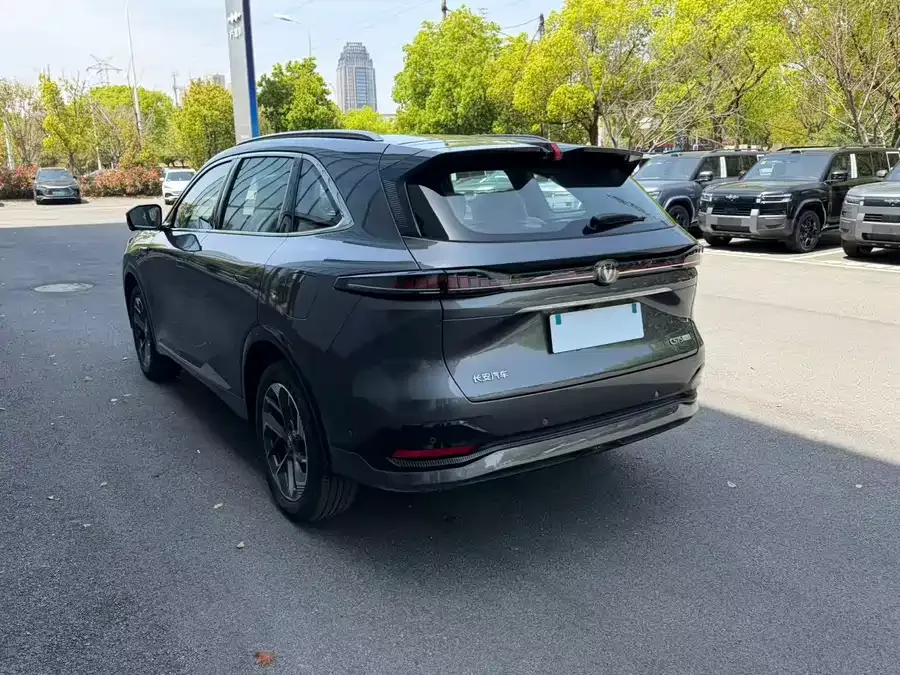 Changan CS75PLUS Changan CS75PLUS 2025 fourth-generation 1.5T New Blue Whale Smart Premium Edition 2026 — миниатюра 4