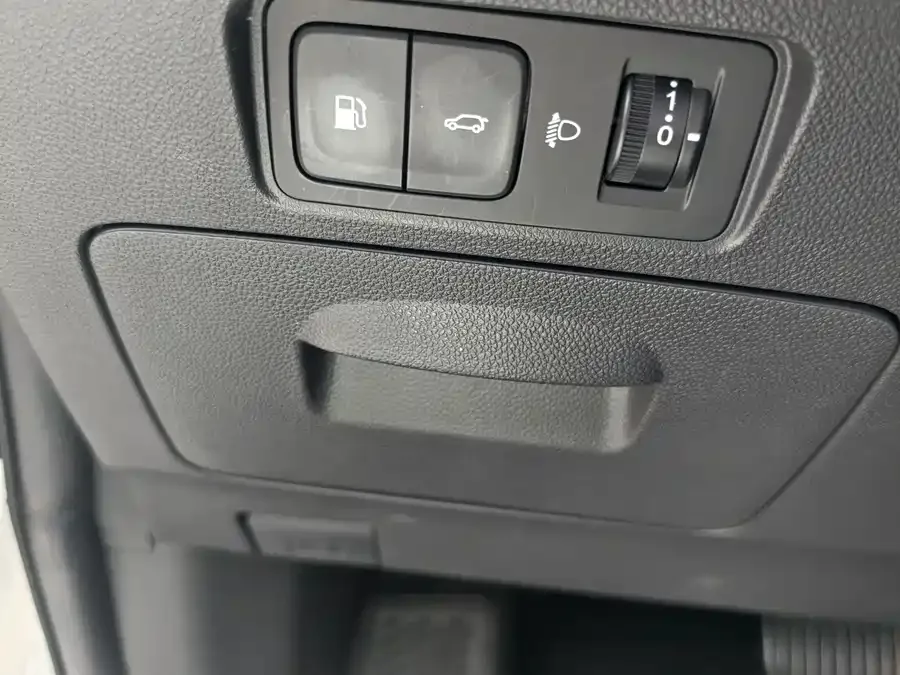 Changan CS75PLUS Changan CS75PLUS 2022 Second Generation 1.5T Automatic Premium Edition 2023 — миниатюра 4