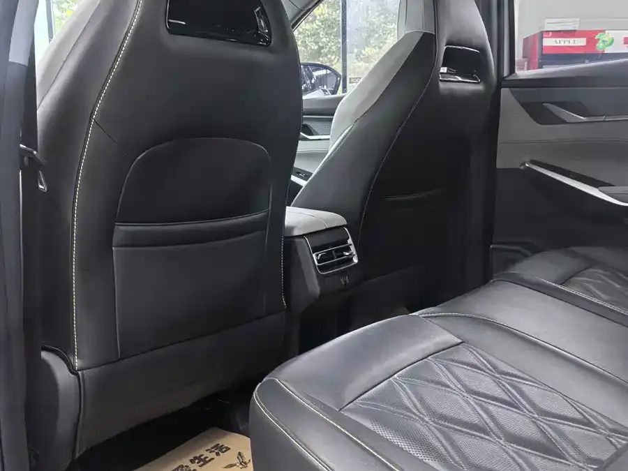 Changan CS75PLUS Changan CS75PLUS 2023 third-generation 1.5T automatic premium model 2023 — миниатюра 3