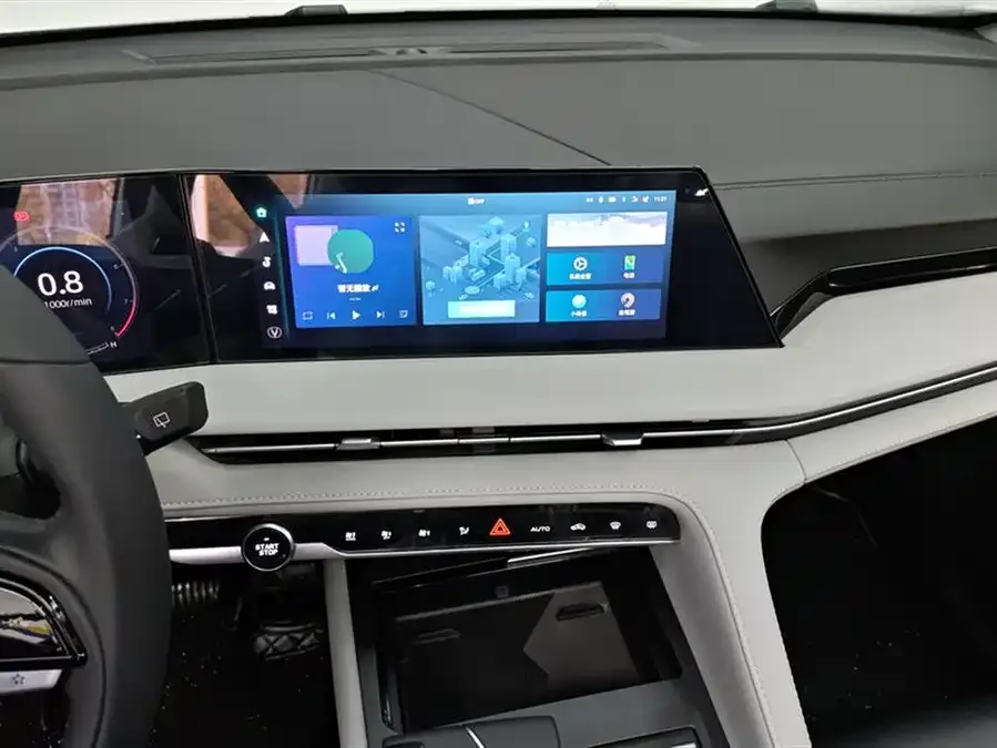 Changan CS75PLUS Changan CS75PLUS 2024 Third Generation Champion Edition 1.5T Smart Driving and Navigation Edition 2024 — миниатюра 4
