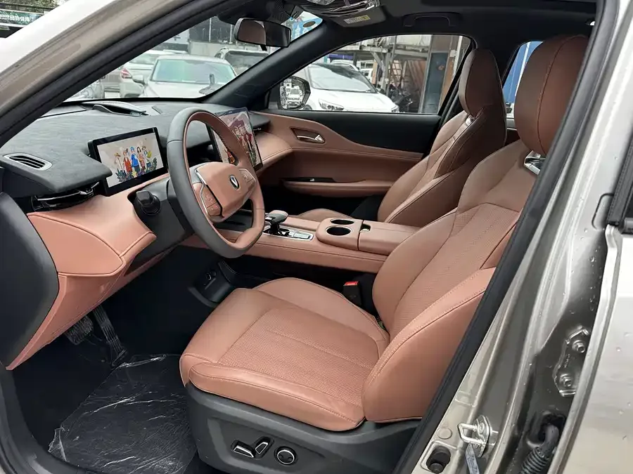 Changan UNI-Z Changan UNI-Z 2025 1.5T Premium Edition 2024 — миниатюра 3