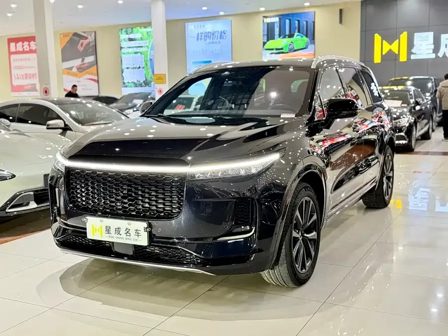 Lixiang ONE Ideal ONE 2021 extended range 6-seater version 2023 — фото 1, купить с доставкой в Москву
