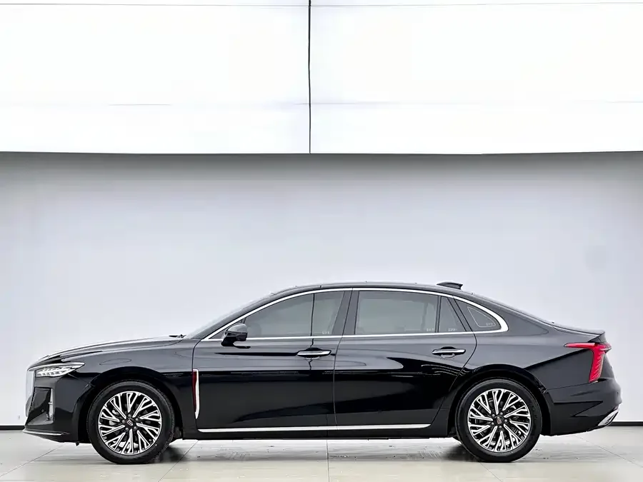 Hongqi H5 Hongqi H5 2025 2.0T Automatic Flagship Edition 2024 — миниатюра 3