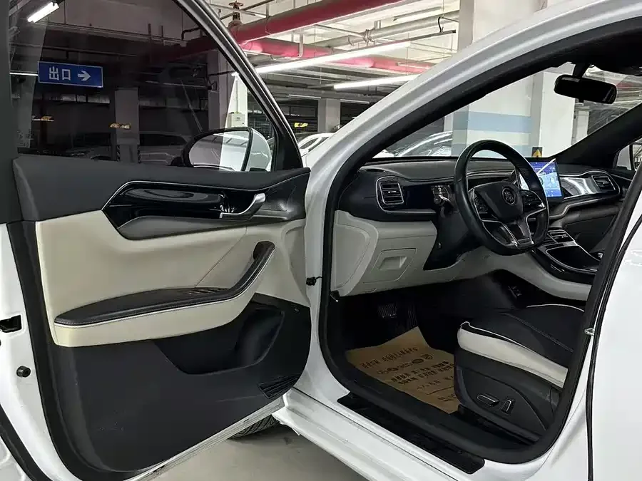 BYD Qin PLUS Qin PLUS 2021 EV 500KM Luxury Edition 2022 — миниатюра 3