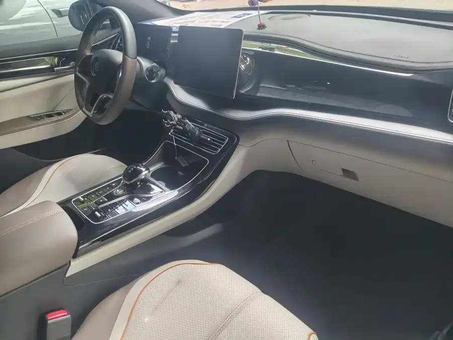 BYD Qin PLUS Qin PLUS 2024 Honor Edition EV 420KM Beyond Edition 2024 — миниатюра 2