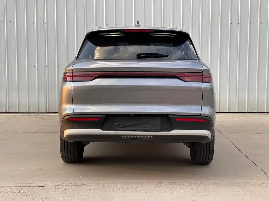 BYD Song Pro New Energy Song Pro New Energy 2025 Second Generation DM-i 75KM Beyond Edition 2025 — миниатюра 3