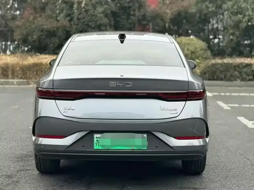 BYD Qin PLUS Qin PLUS 2021 EV 500KM Luxury Edition 2023 — миниатюра 2
