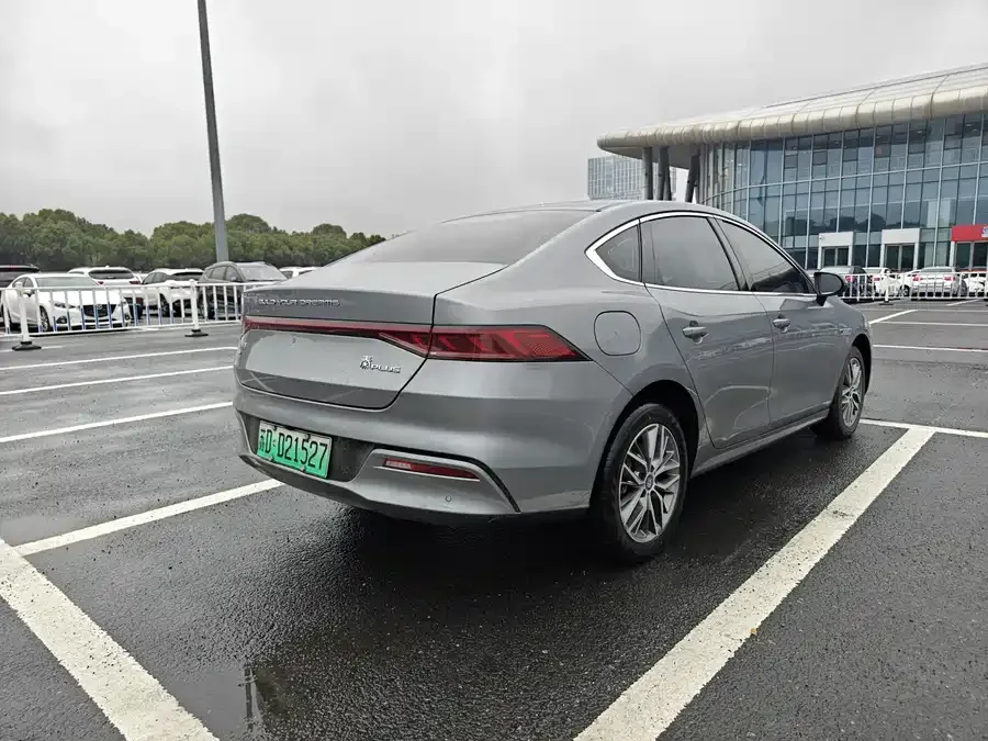 BYD Qin PLUS Qin PLUS 2023 Champion Edition EV 420KM Beyond Edition 2023 — миниатюра 2