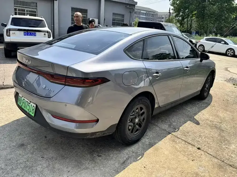 BYD Qin PLUS Qin PLUS 2025 DM-i Intelligent Driving Edition 55KM Leading Edition 2025 — миниатюра 2