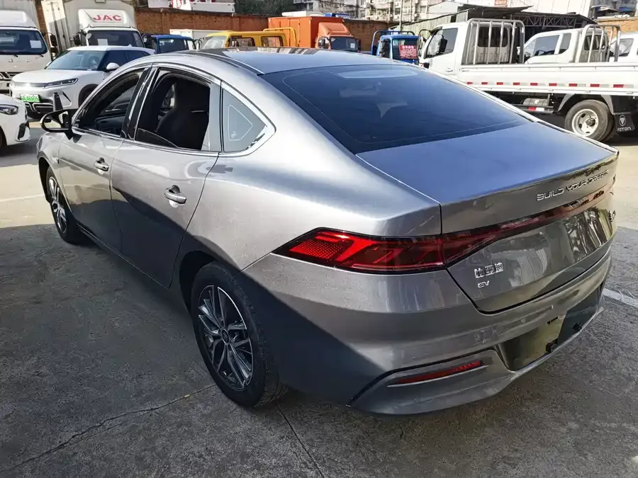 BYD Qin PLUS Qin PLUS 2024 Honor Edition EV 510KM Leading Edition 2024 — миниатюра 2