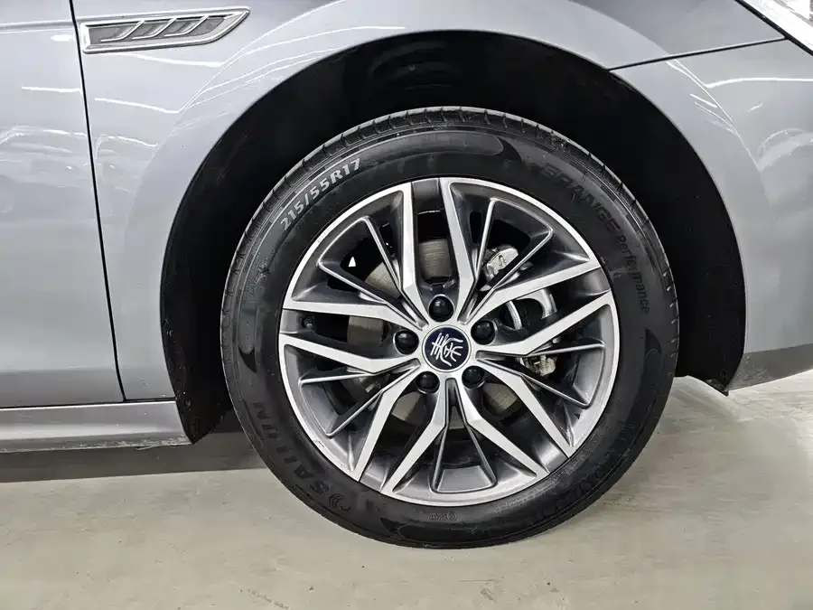 BYD Qin PLUS Qin PLUS 2025 EV 510KM Standard Edition 2025 — миниатюра 2