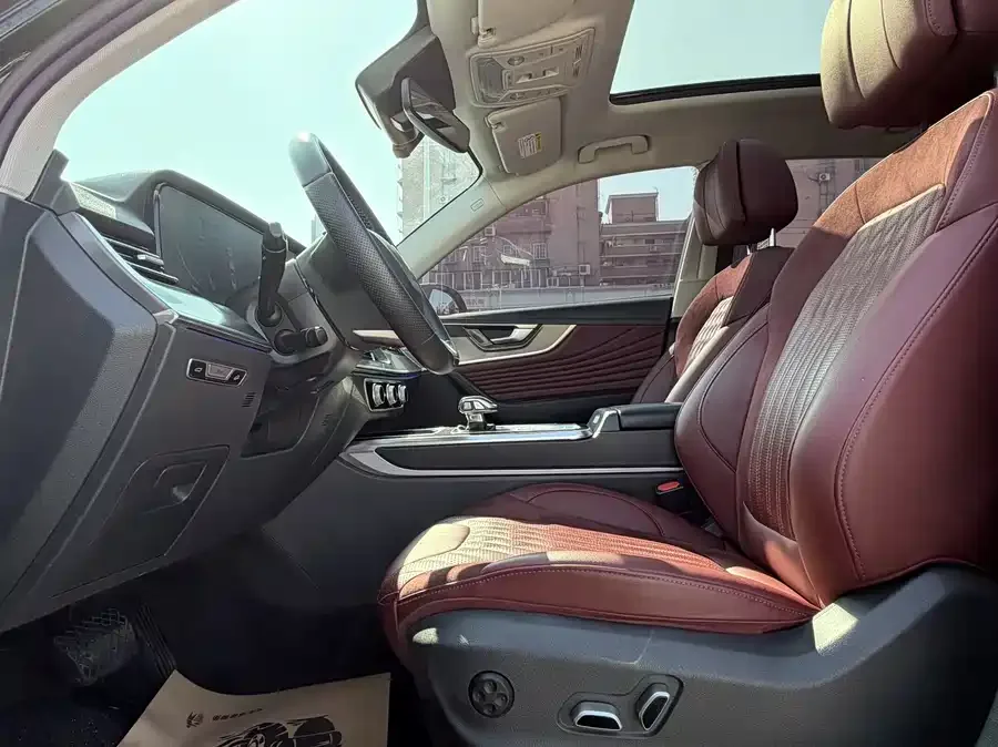 Hongqi HS5 Hongqi HS5 2023 2.0T Flagship Pro Edition 2024 — миниатюра 4