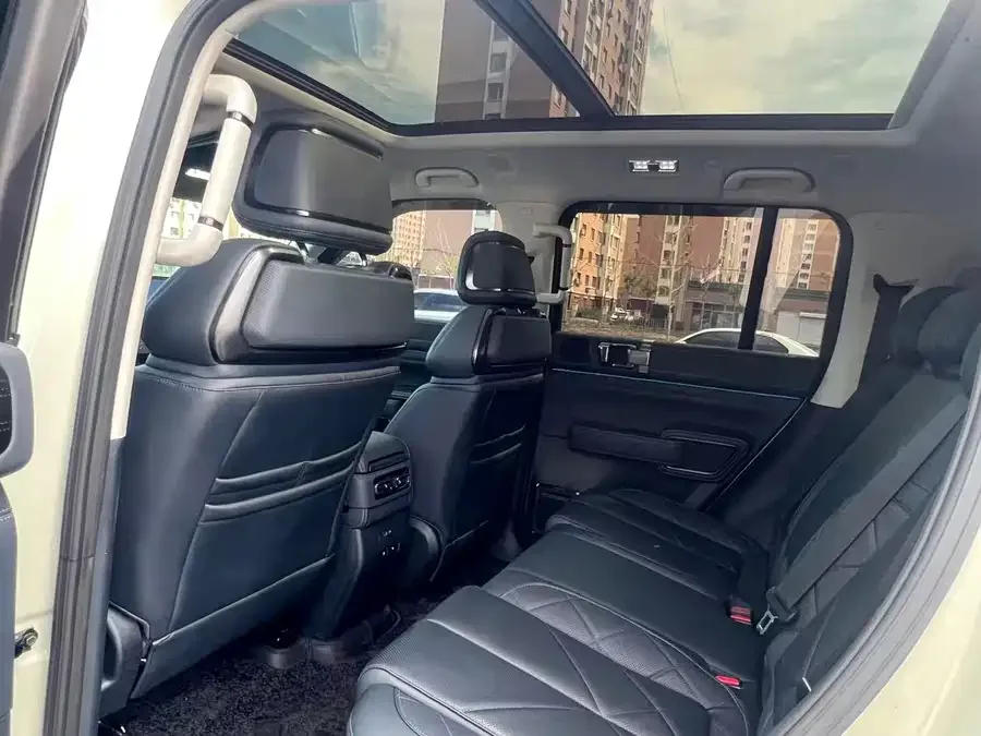 BYD Leopard Leopard 5 Leopard 5 2023 Pilot Edition 2024 — миниатюра 2