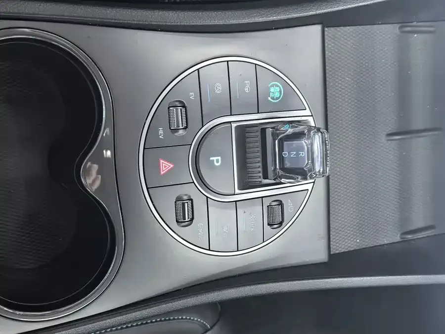 BYD seal 05 DM-i Seal 05 DM-i 2025 DM-i Intelligent Driving Edition 120KM Flagship Model 2025 — миниатюра 3