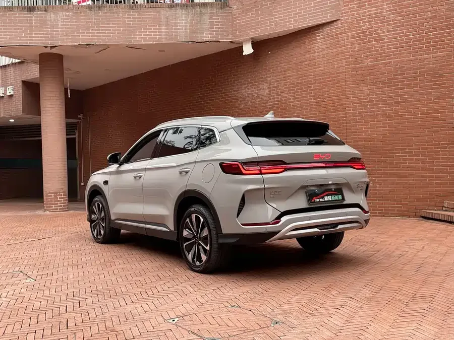 BYD Song PLUS New Energy Song PLUS New Energy 2025 DM-i 112KM Premium Edition 2025 — миниатюра 3