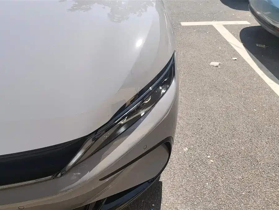 BYD Second-hand Han 2025 DM-i Intelligent Driving Edition 125KM Premium Edition 2025 — миниатюра 2