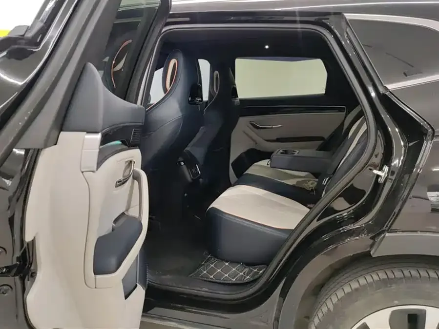 BYD Song PLUS New Energy Song PLUS New Energy 2024 Honor Edition DM-i 110km Flagship PLUS 2024 — миниатюра 5