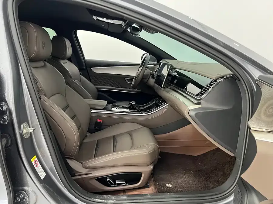 BYD Second-hand Han 2023 DM-i Champion Edition 121KM Elite 2023 — миниатюра 5