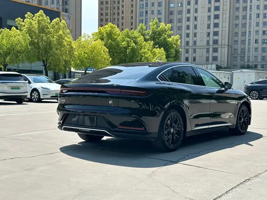BYD Second-hand Han 2025 DM-i 125KM Elite 2025 — миниатюра 2