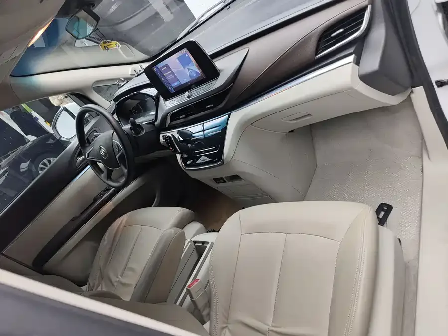Buick GL8 2022 Land Business Class 652T Comfort Edition 2022 — миниатюра 5