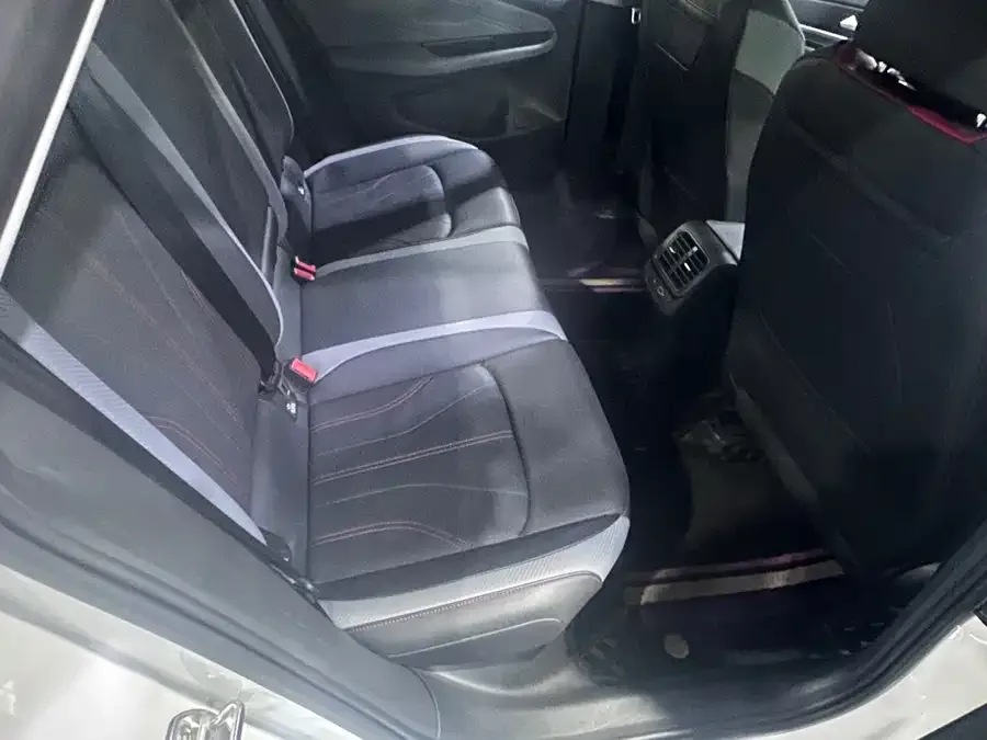 Volkswagen Lamando Lingdu 2023 Lingdu L 280TSI DSG Hot Edition 2023 — миниатюра 3