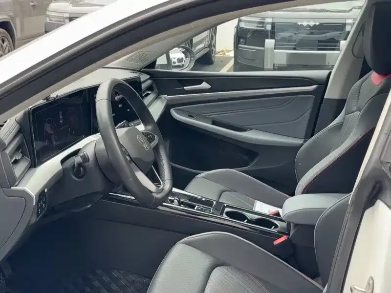 Volkswagen Lamando Lingdu 2023 Lingdu L 280TSI DSG Hot Edition 2023 — миниатюра 4