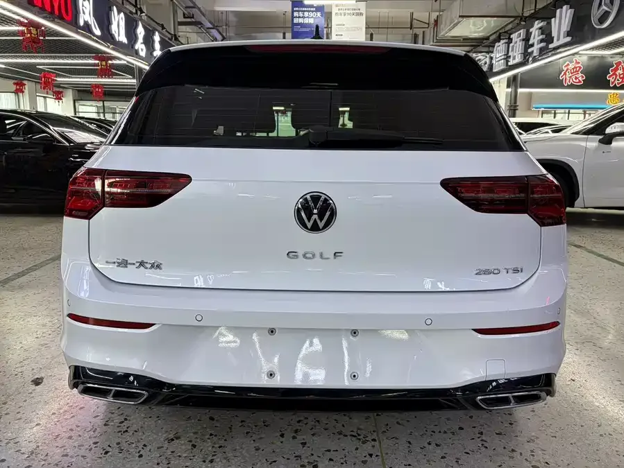 Volkswagen golf Golf 2021 280TSI DSG R-Line 2022 — миниатюра 2