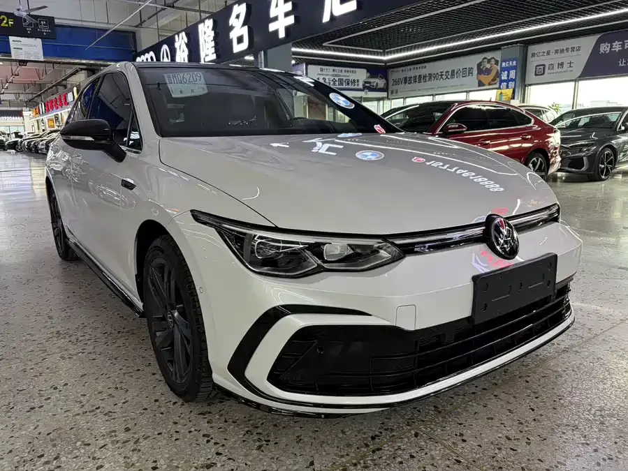 Volkswagen golf Golf 2021 280TSI DSG R-Line 2022 — миниатюра 3