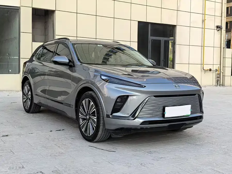 Buick E5 2023 Premium Standard Range Edition 2023 — миниатюра 3