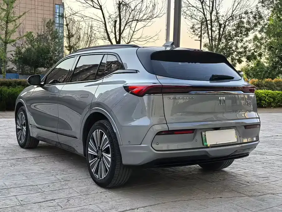 Buick E5 2023 Premium Standard Range Edition 2023 — миниатюра 4