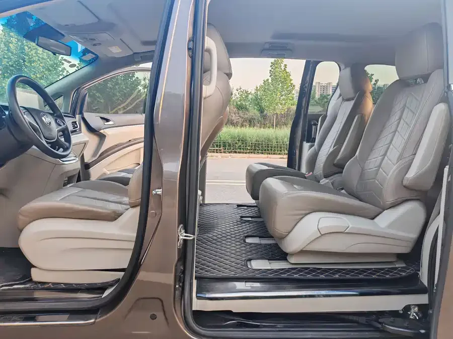 Buick GL8 2022 Land Business Class 652T Comfort Edition 2022 — миниатюра 4