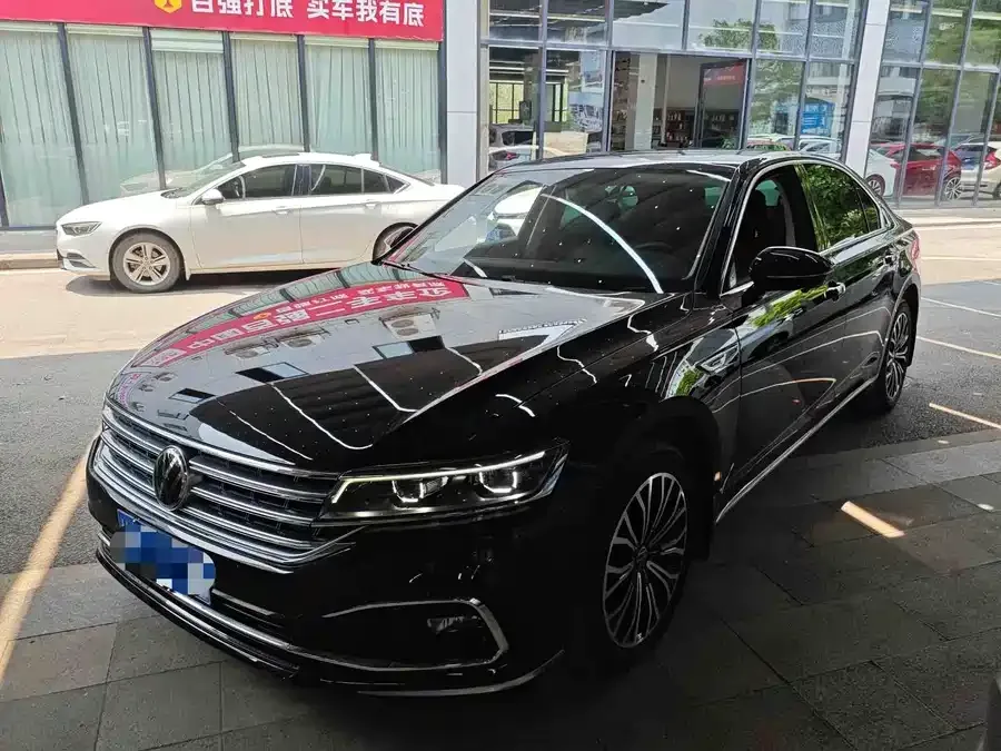 Volkswagen Phaeton / Phideon 2021 Phideon 380TSI Luxury Edition 2022 — фото 1, купить с доставкой в Москву