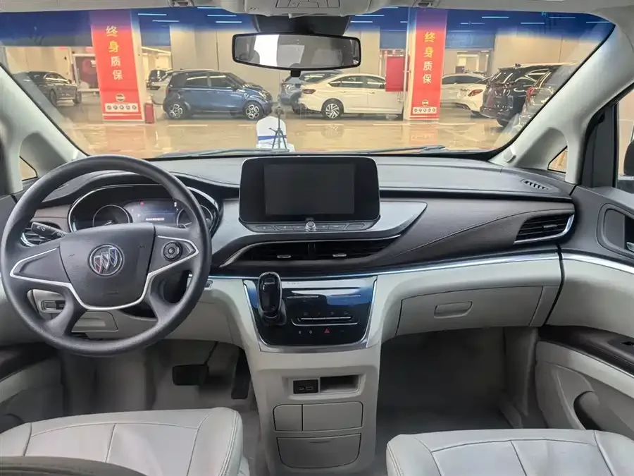 Buick GL8 2023 Land Business Class Comfort Edition 2022 — миниатюра 5