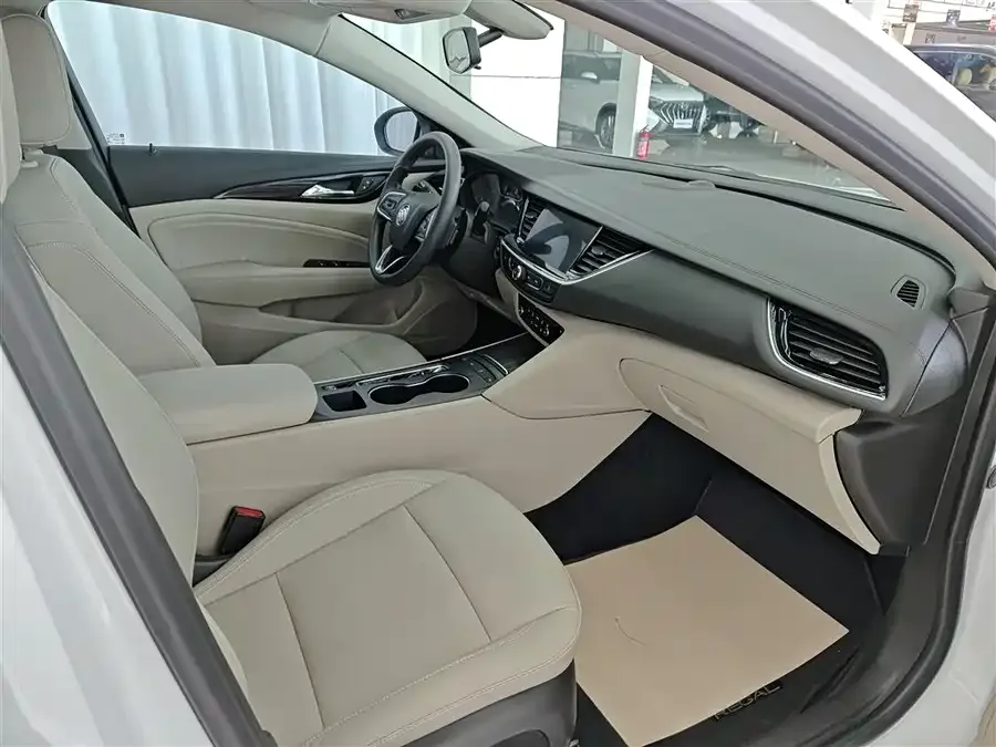 Buick Regal Regal 2021 552T Elite 2022 — миниатюра 5