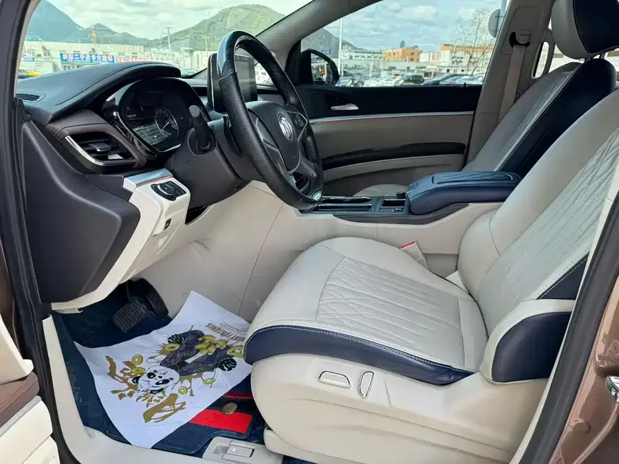Buick GL8 2022 Land Business Class 652T Comfort Edition 2022 — миниатюра 4