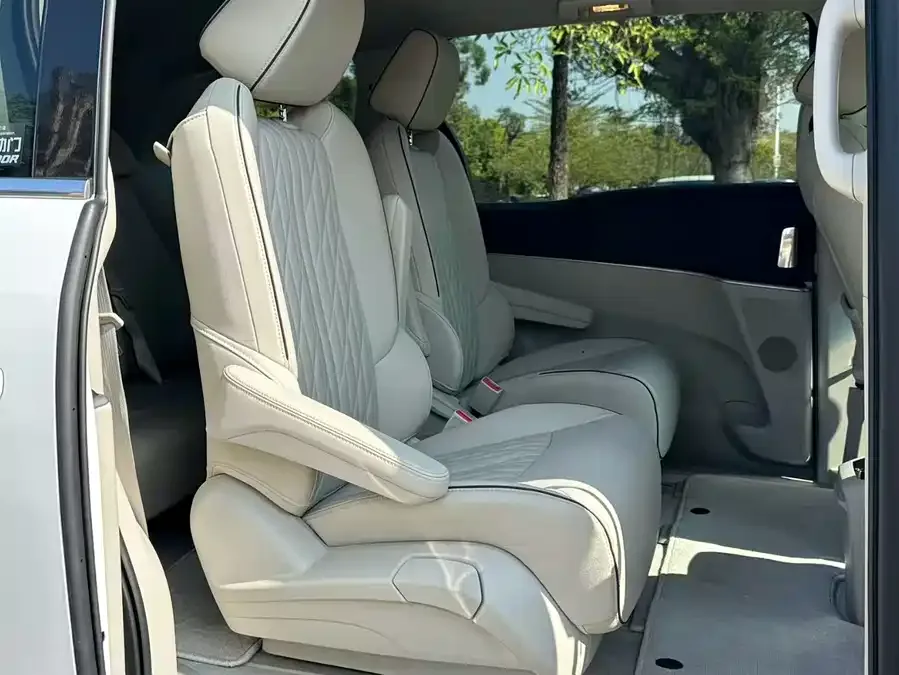 Buick GL8 2022 Land Business Class 652T Luxury Edition 2022 — миниатюра 4