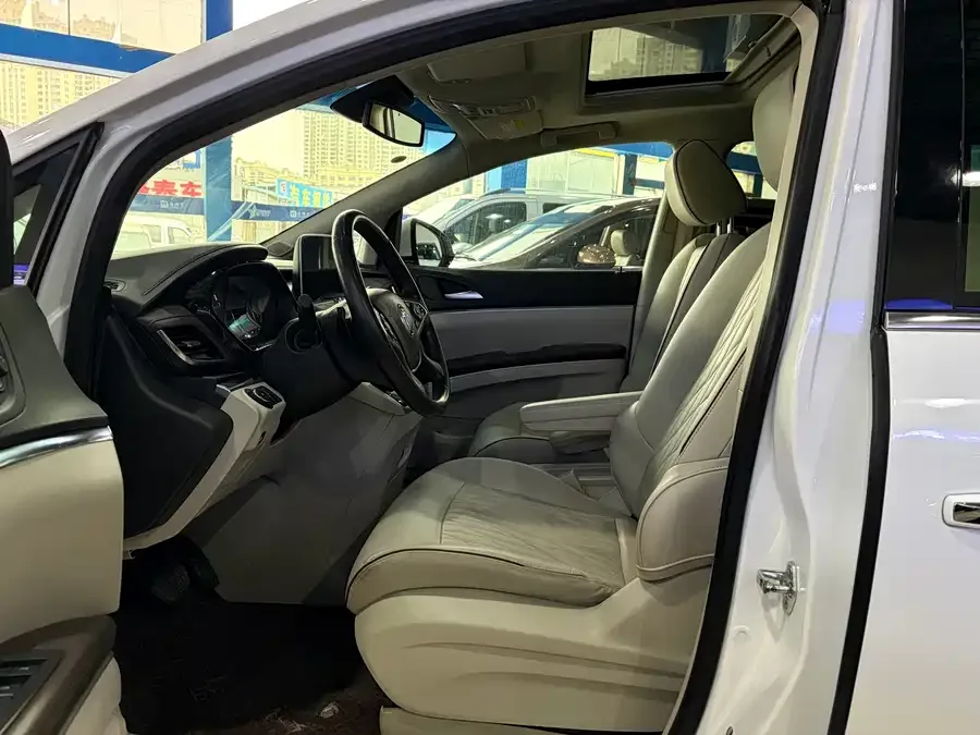 Buick GL8 2022 Land Business Class 652T Luxury Edition 2022 — миниатюра 4