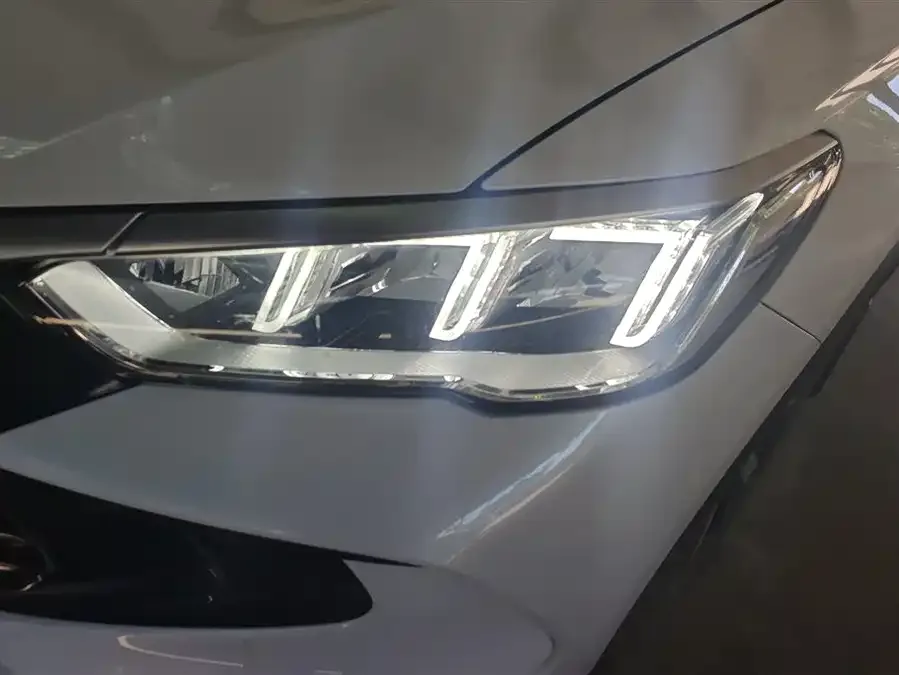 BYD Song Pro New Energy Song Pro New Energy 2024 Honor Edition DM-i 71KM Pilot Edition 2024 — миниатюра 2