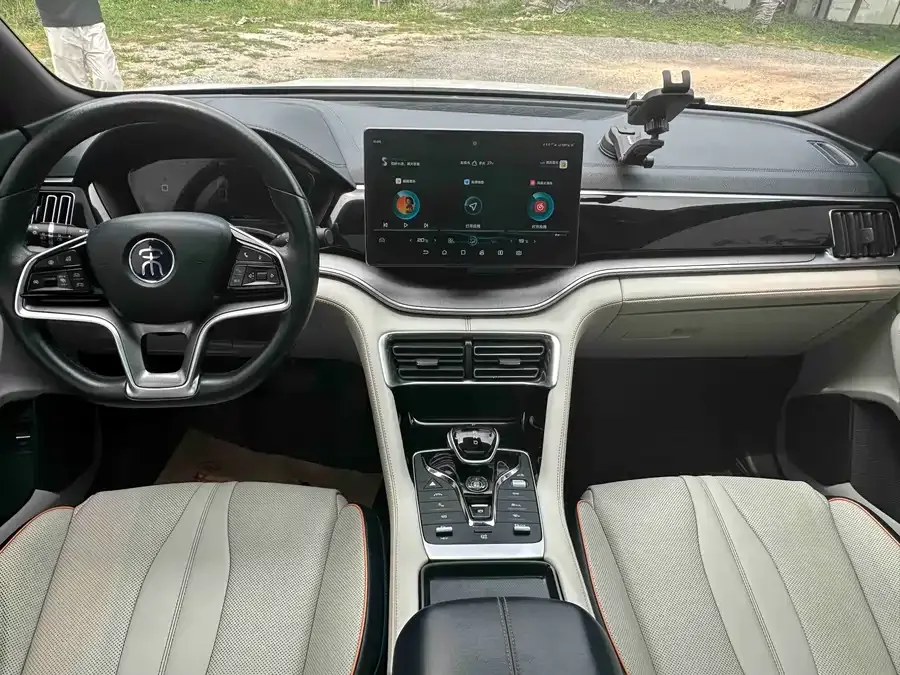 BYD Song PLUS New Energy Song PLUS New Energy 2021 DM-i 51KM Premium Edition 2022 — миниатюра 2