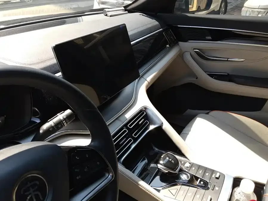 BYD Song PLUS New Energy Song PLUS New Energy 2021 DM-i 110KM Flagship PLUS 2022 — миниатюра 4
