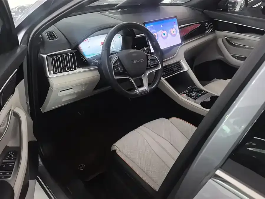 BYD Song PLUS New Energy Song PLUS New Energy 2023 Champion Edition DM-i 110KM Flagship PLUS 2023 — миниатюра 3