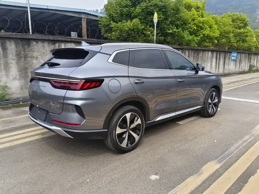 BYD Song PLUS New Energy Song PLUS New Energy 2021 DM-i 110KM Flagship PLUS 2022 — миниатюра 3