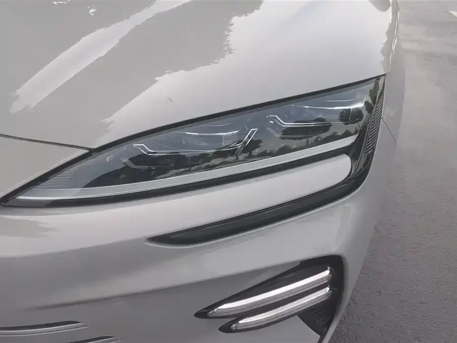 BYD Song PLUS New Energy Song PLUS New Energy 2024 Honor Edition DM-i 110km Flagship Model 2024 — миниатюра 2