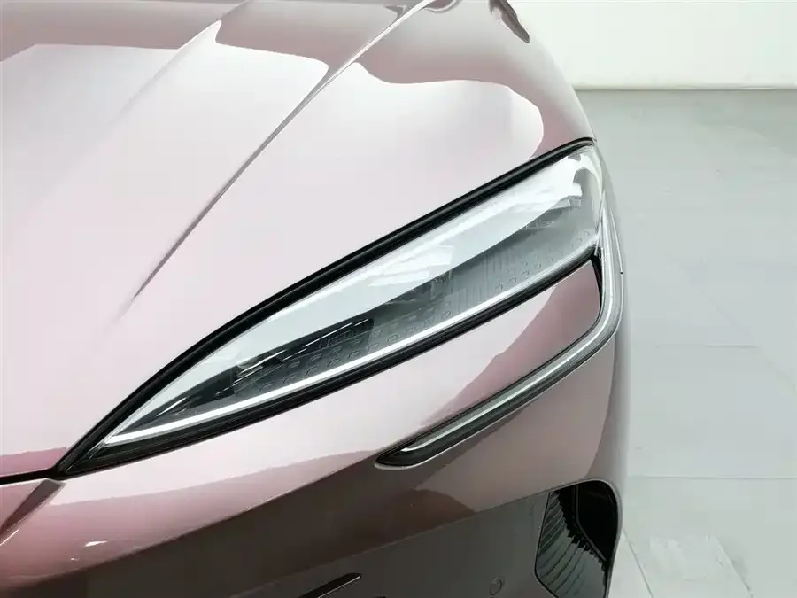 BYD seal 07 DM-i Haibao 07 DM-i 2025 Intelligent Driving Edition DM-i 1.5L 125km Luxury Edition 2025 — миниатюра 4